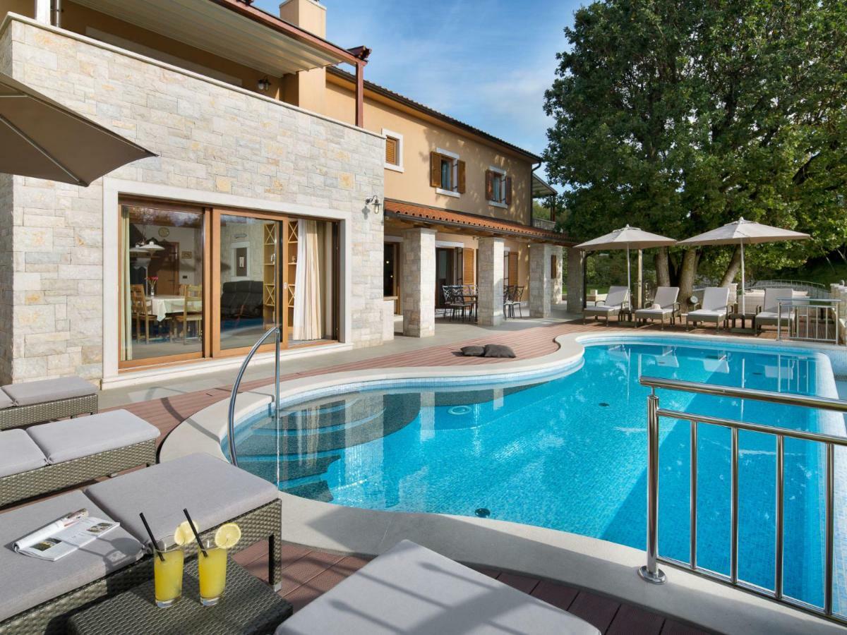Villa Vlastelini By Interhome Krapan Exterior foto